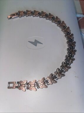 Butterfly Link Magnet Healing Bracelet - Copper Tone